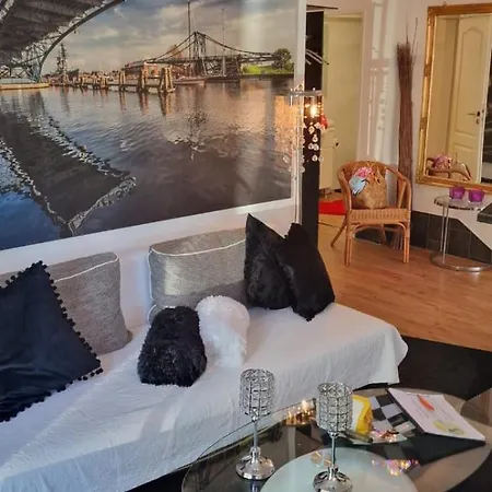 Auf Dem Alten Deich *